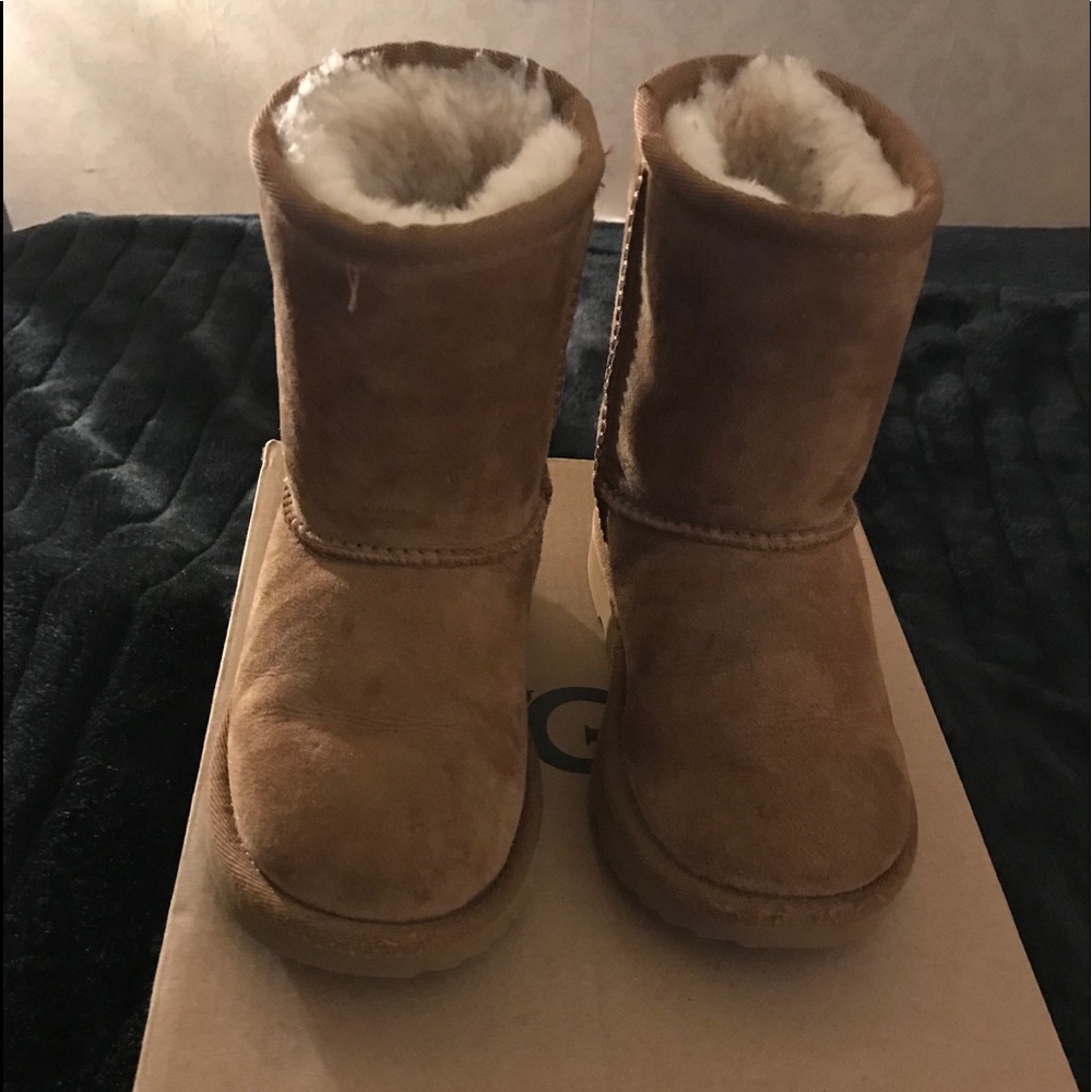 Ugg T Classic Girl Boots Size 10